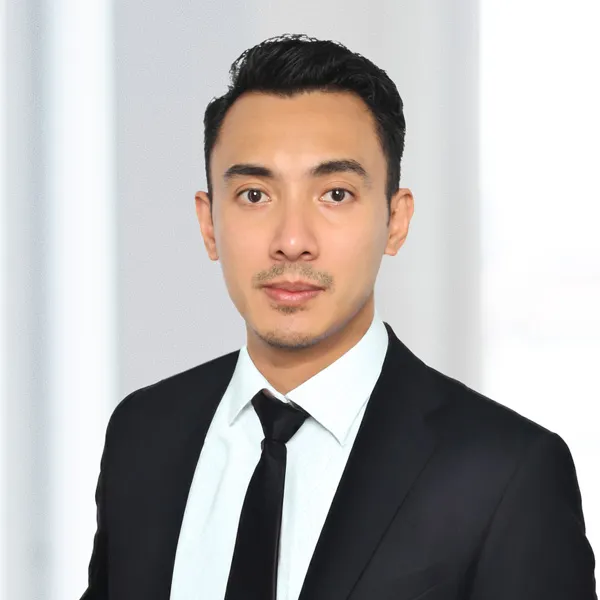 Azlan Shah Mohd Hanif Headshot